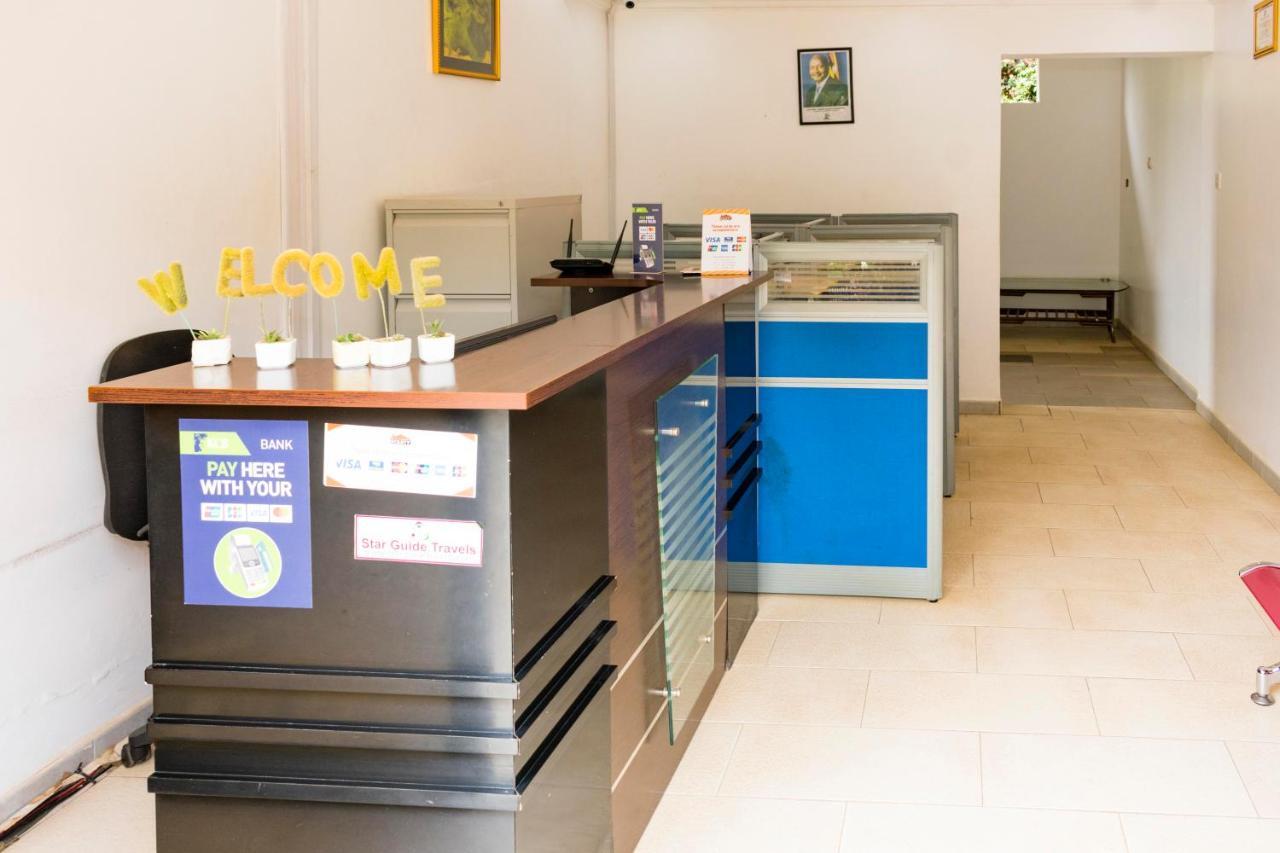 Fort Fun City Hotel Fort Portal Buitenkant foto