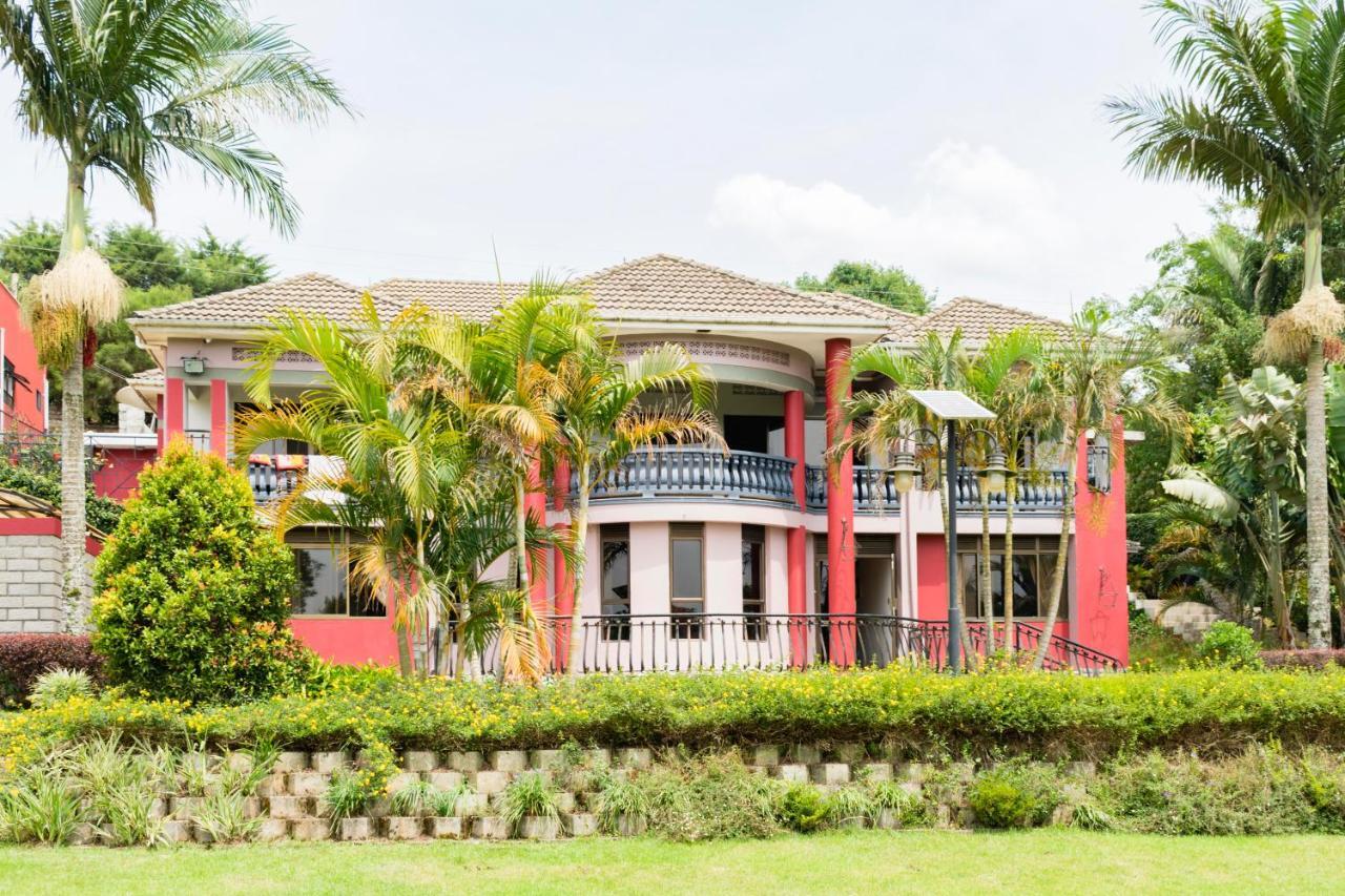 Fort Fun City Hotel Fort Portal Buitenkant foto